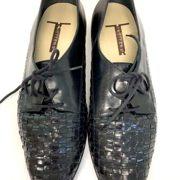 Women's Trotters Lila Black Oxford Woven Toe Flat Shoes Tie Size 8.5M - Picture 3 of 11